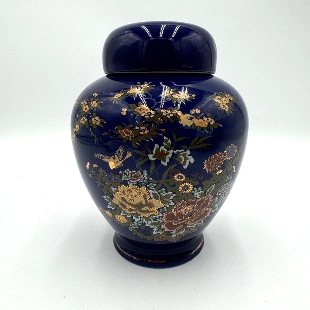 Vintage Toyo Japan Ginger Jar Vase Cobalt Blue & Gold Birds Flowers Porcelain 6.